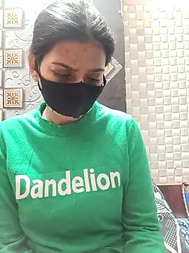 Hot Jaanvi  online show from 12-19-25, 06:26