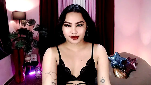 Unique Maya online show from 11-12-25, 09:21