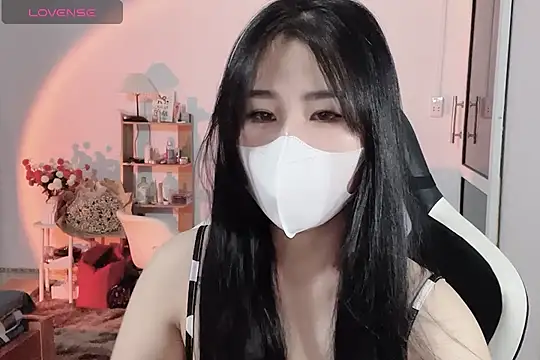    Daisy    online show from 09-08-25, 04:06