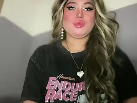 Naughtyrosecum online show from 10-16-25, 02:40