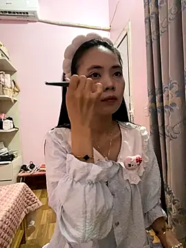 Snapshot of Dau-Tayy chatting on 09-23-25, 11:13 Dau-Tayy online show from 09-23-25, 11:13