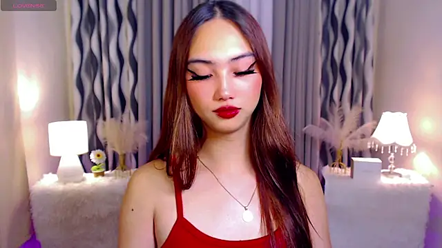 Kiah Wyatt online show from 10-29-25, 04:26