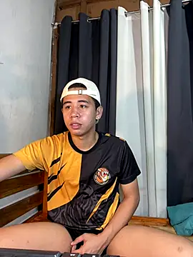 urasianbigcock online show from 12-21-25, 01:18