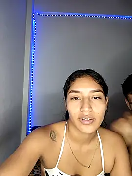 Snapshot of Sharlotte_Watts chatting on 10-02-25, 10:28 Sharlotte Watts online show from 10-02-25, 10:28