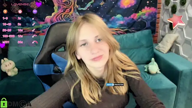 Snapshot of Olisa_fox chatting on 10-12-25, 07:13 Olisa fox online show from 10-12-25, 07:13