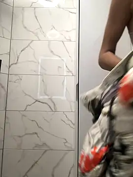 sweetchery999999 online show from 10-29-25, 10:17