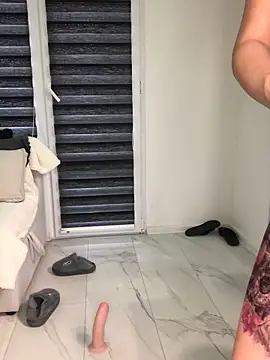 sweetchery999999 online show from 11-27-25, 08:38