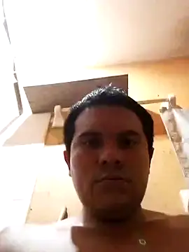 Luk909090 online show from 10-19-25, 08:42