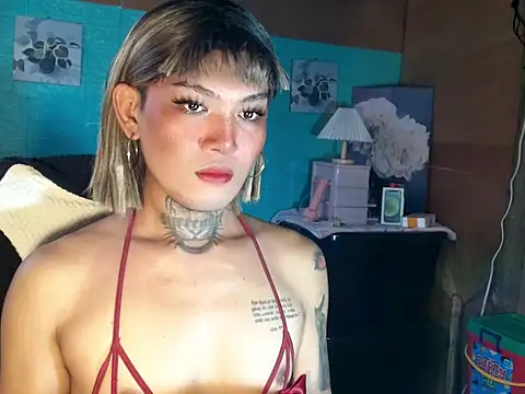 kimmy slut online show from 11-14-25, 04:44