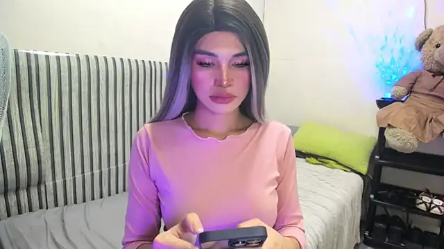 Ms Monica online show from 12-17-25, 02:56