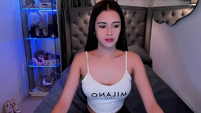 Lars empress online show from 09-24-25, 08:17