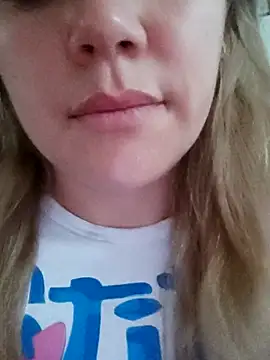 Snapshot of cameron_06 chatting on 09-19-25, 11:11 cameron 06 online show from 09-19-25, 11:11