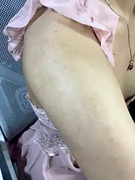 Mina048 online show from 10-13-25, 04:18