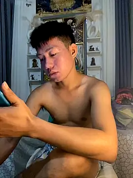 xshyboyx online show from 09-28-25, 03:56