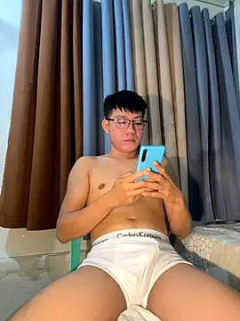 xshyboyx online show from 10-03-25, 05:43