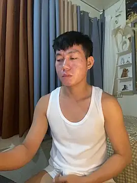 xshyboyx online show from 02-05-26, 02:43