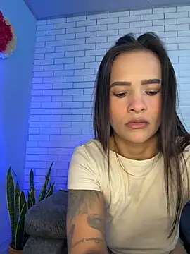 Snapshot of Im_Fernanda chatting on 10-03-25, 11:40 Im Fernanda online show from 10-03-25, 11:40