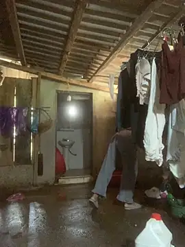 ThiHa003 online show from 09-18-25, 01:51