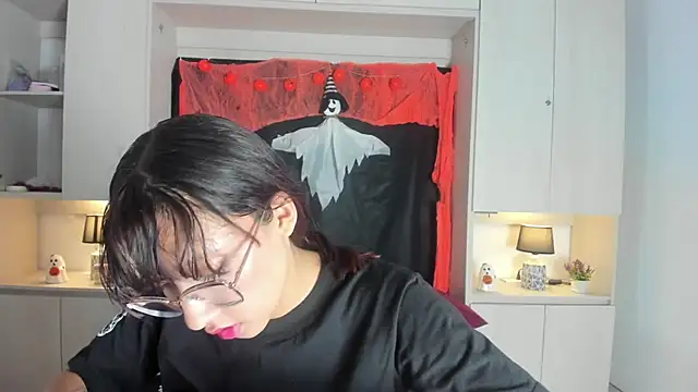 CamiGox online show from 11-06-25, 07:37