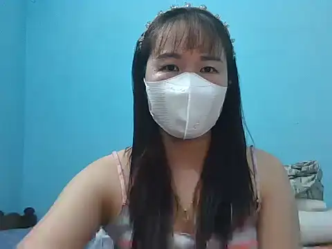 Snapshot of Hachi077 chatting on 11-13-25, 12:59 Hachi077 online show from 11-13-25, 12:59