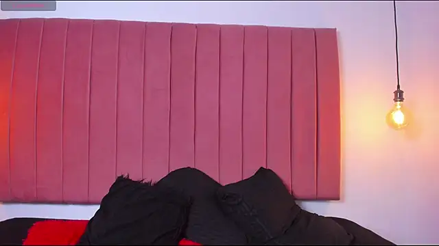 ana foxi online show from 11-25-25, 07:36