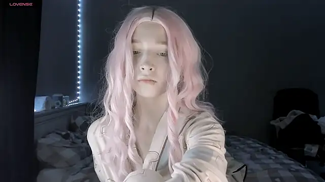 Snapshot of MelissaReis chatting on 10-19-25, 05:02 MelissaReis online show from 10-19-25, 05:02