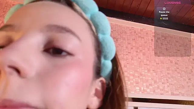 ambar rosse25 online show from 10-27-25, 11:36