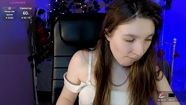 Snapshot of Mia_Myles chatting on 02-17-26, 10:34 Mia Myles online show from 02-17-26, 10:34