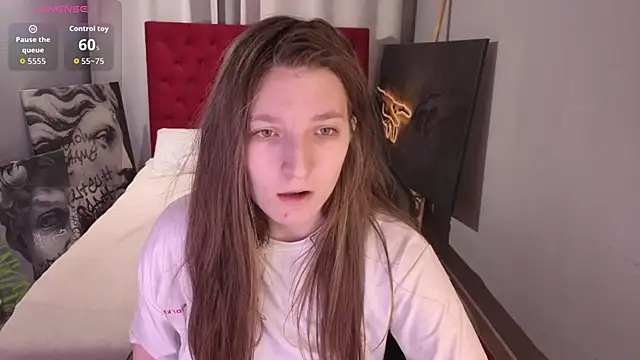 Snapshot of Mia_Myles chatting on 03-04-26, 02:23 Mia Myles online show from 03-04-26, 02:23