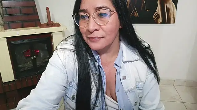 Grace mature milf online show from 01-06-26, 10:52