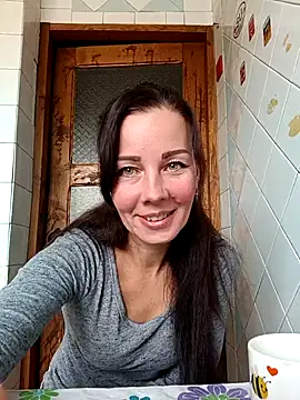 Adeline3302 online show from 10-03-25, 07:49