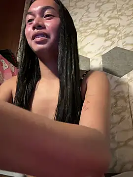 Snapshot of youryummybaby chatting on 02-09-26, 10:08 youryummybaby online show from 02-09-26, 10:08