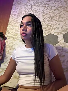 Snapshot of youryummybaby chatting on 02-23-26, 06:55 youryummybaby online show from 02-23-26, 06:55