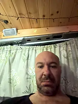 Snapshot of annubis69 chatting on 10-10-25, 01:43 annubis69 online show from 10-10-25, 01:43