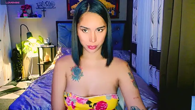 Franchesca Trans online show from 11-04-25, 01:48