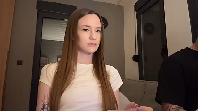 Snapshot of TenDouble chatting on 09-23-25, 10:24 TenDouble online show from 09-23-25, 10:24