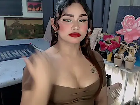 Candice cummer online show from 10-23-25, 05:33