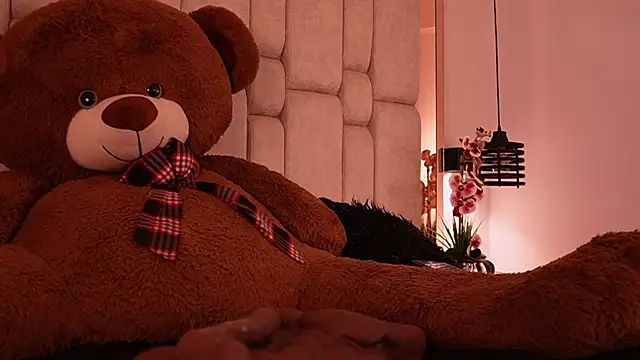 Snapshot of SamantaVazquez chatting on 01-05-26, 05:27 SamantaVazquez online show from 01-05-26, 05:27