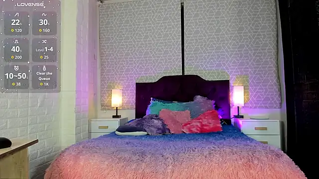 Zamara Kleii online show from 10-01-25, 04:07