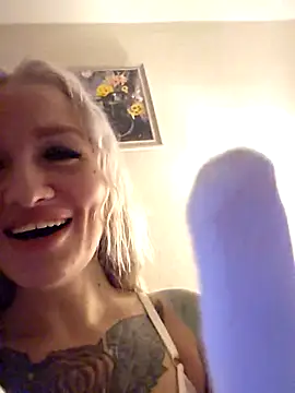 KateMonroe online show from 12-15-25, 09:30