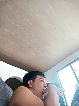 Gaticomalo1234 online show from 12-14-25, 04:01