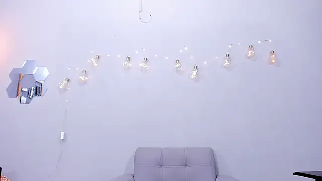 Snapshot of alianim chatting on 12-16-25, 07:30 alianim online show from 12-16-25, 07:30