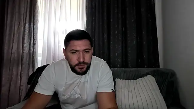 Gold Alpha Boy online show from 10-02-25, 10:33