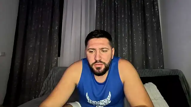 Gold Alpha Boy online show from 10-27-25, 03:38