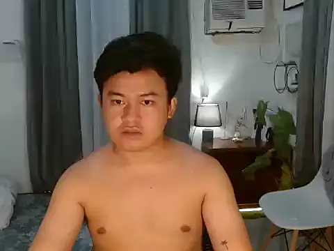 Snapshot of annocentboy chatting on 09-11-25, 05:46 annocentboy online show from 09-11-25, 05:46