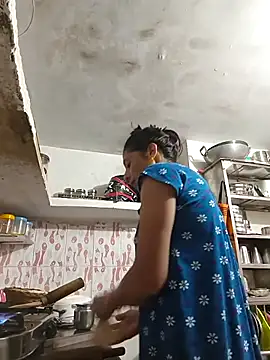 ISHANI-SINGH online show from 09-29-25, 03:22