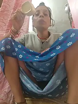 ISHANI-SINGH online show from 11-30-25, 03:43