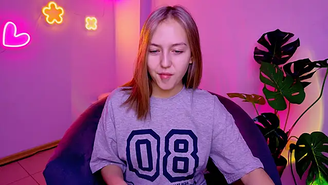 CindySparkl online show from 02-06-26, 03:33