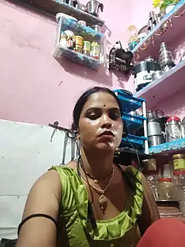 Snapshot of Cut_ragni chatting on 08-02-26, 05:11 Cut ragni online show from 08-02-26, 05:11