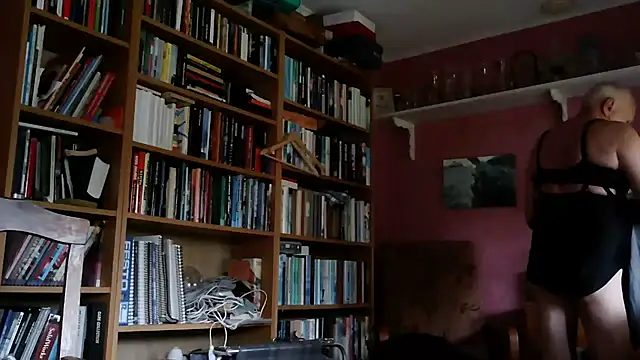 Snapshot of Solek56 chatting on 10-14-25, 09:32 Solek56 online show from 10-14-25, 09:32